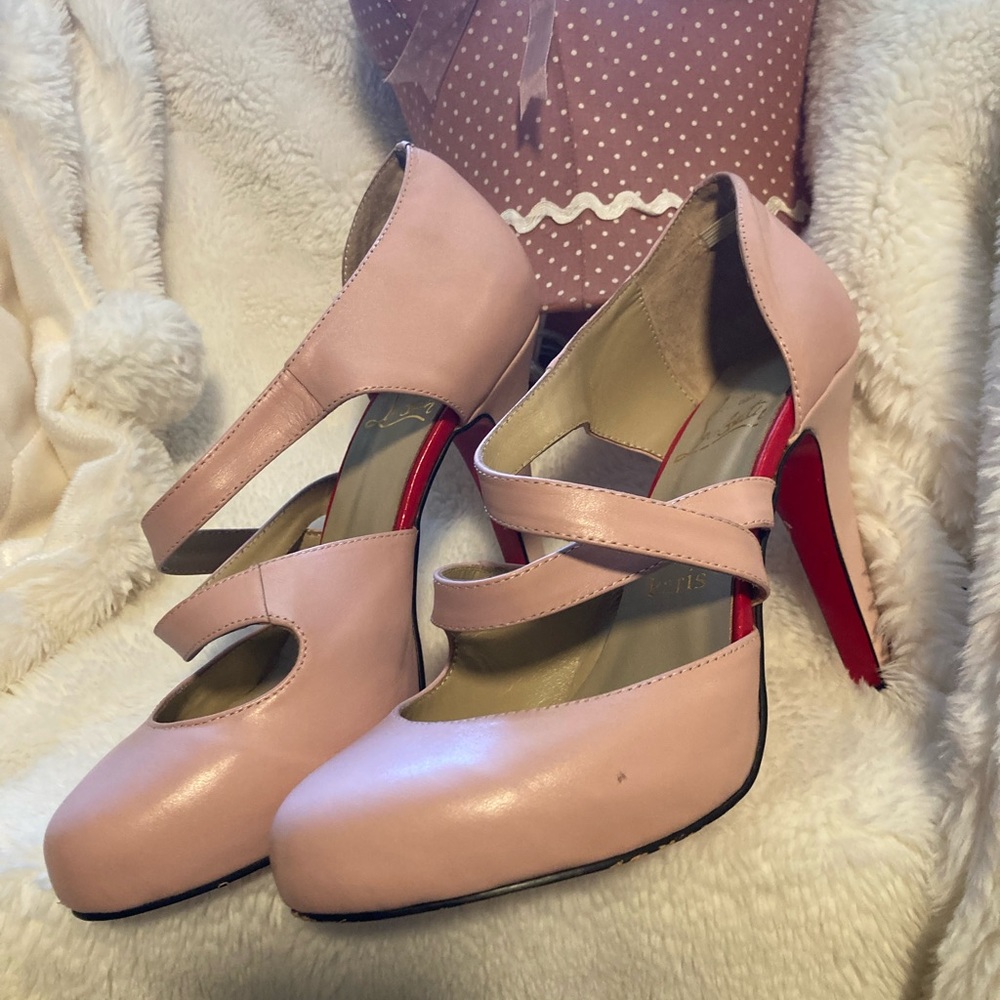 Red Bottom LV's
